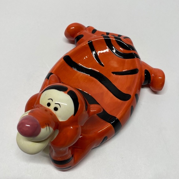 Winnie the Pooh Ceramic Soap Holder Dispen… - Picture 2 of 5